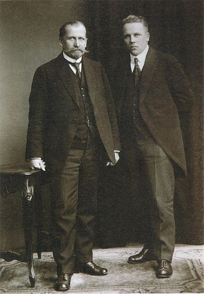 File:Kallio and Niukkanen.jpg