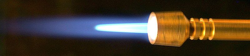 File:OxygenRichBlowTorchFlame.jpg