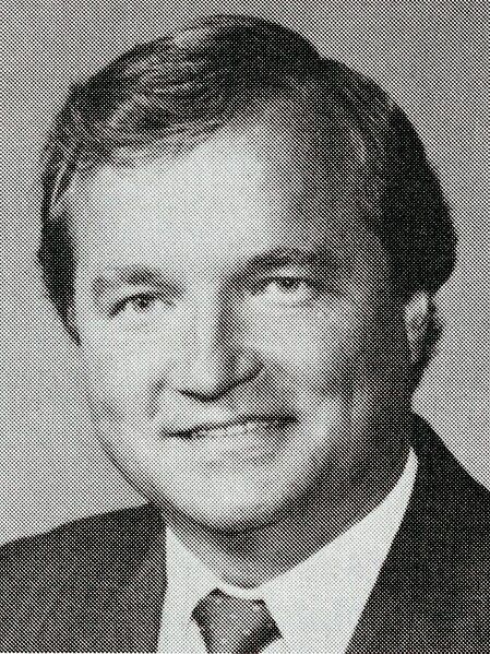 File:Robert E. Vanasek.jpg