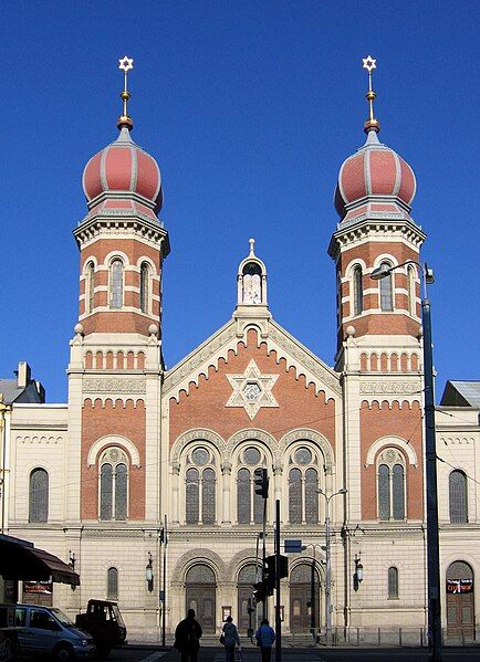 File:Synagogue Plzen 087.JPG