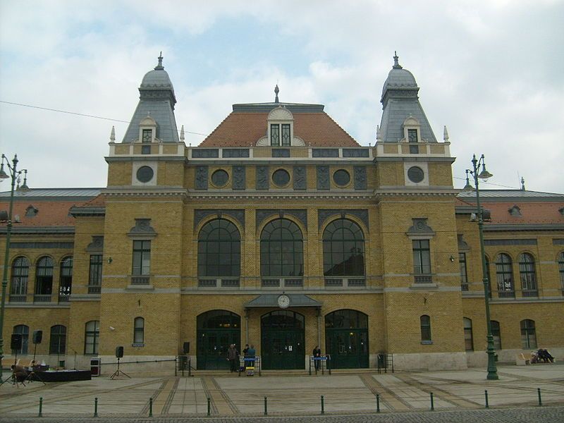 File:Szeged pályaudvar.JPG