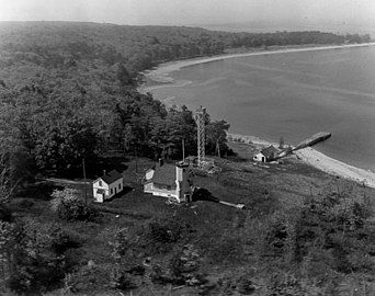 USCG archive – no lantern