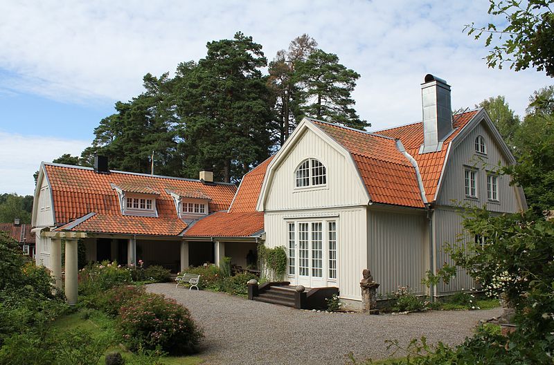 File:Vårstavi 2012a.JPG