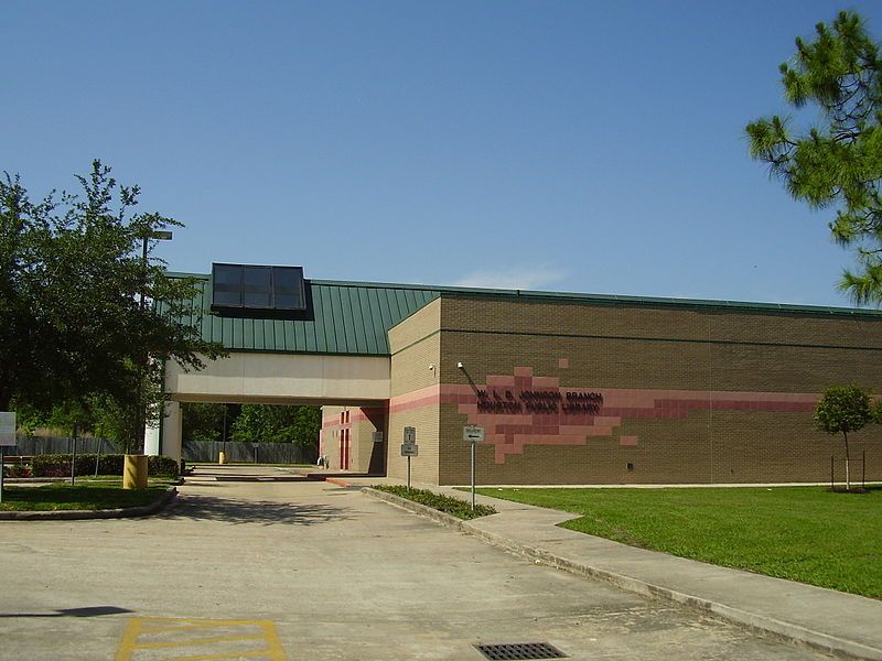 File:WLDJohnsonLibraryHouston.JPG