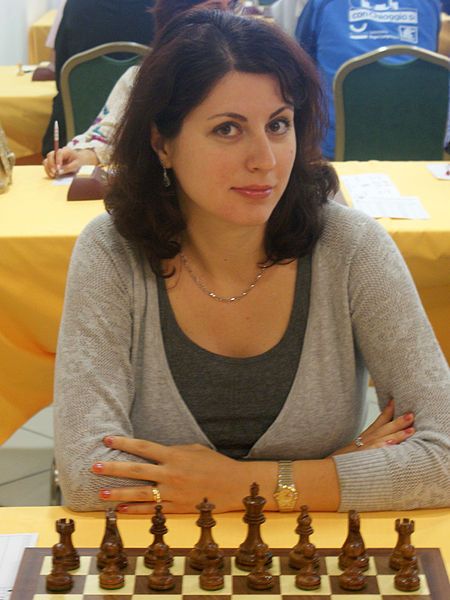 File:Adina-Maria Hamdouchi 2011.jpg