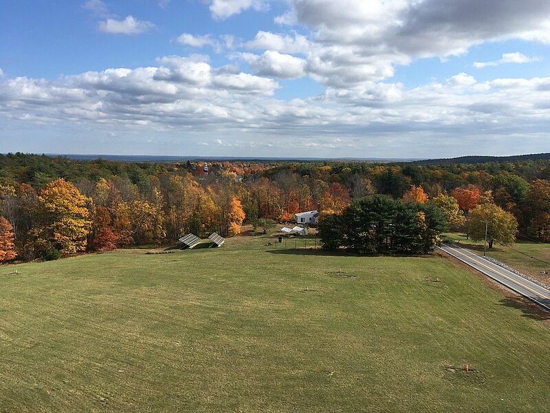 File:Ashby-aerial-photo-toward-center.jpg