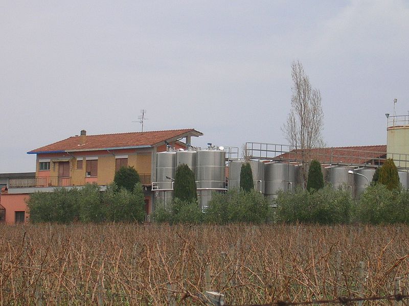 File:Cantina Villa Franca.JPG