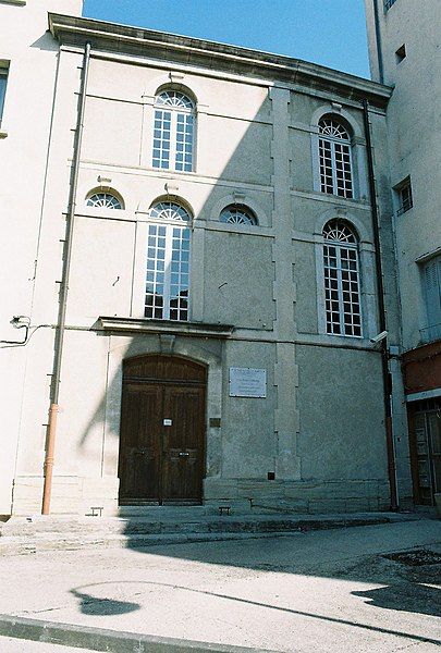 File:Carpentras synagogue.jpg