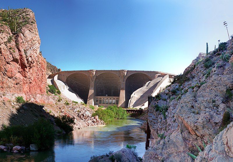 File:Coolidge Dam Front.jpg