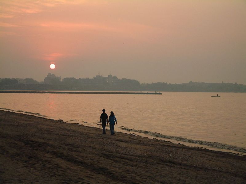 File:Dadar chowpatty.jpg