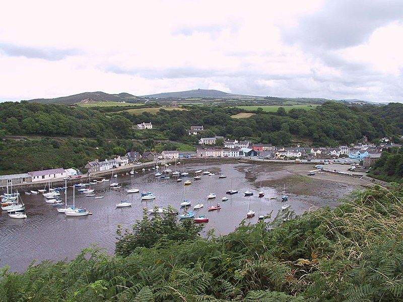 File:Fishguard Harbour.JPG