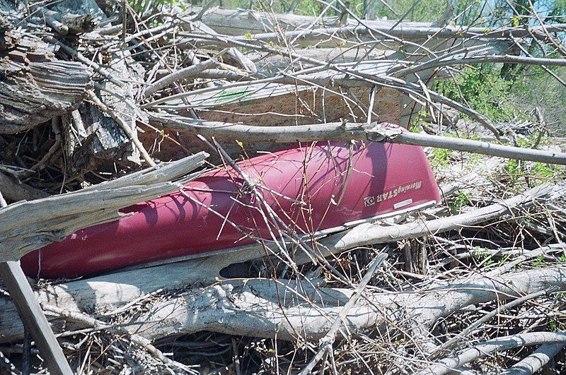 File:HendrickIslandDebris.JPG