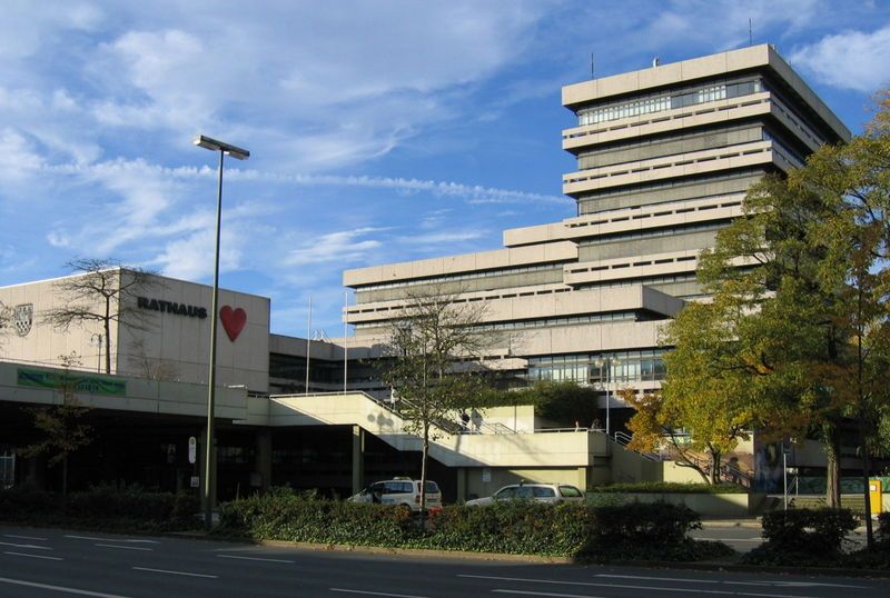 File:Iserlohn-Rathaus1-Bubo.JPG