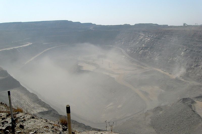 File:Jwaneng Open Mine.jpg