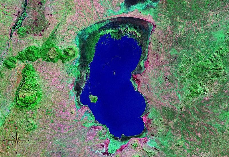 File:Lake Chilwa NASA.jpg