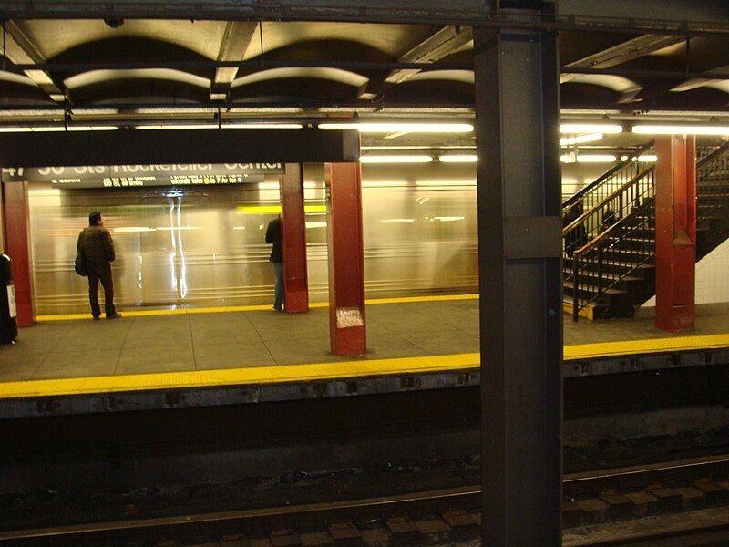 File:NYC subway.JPG