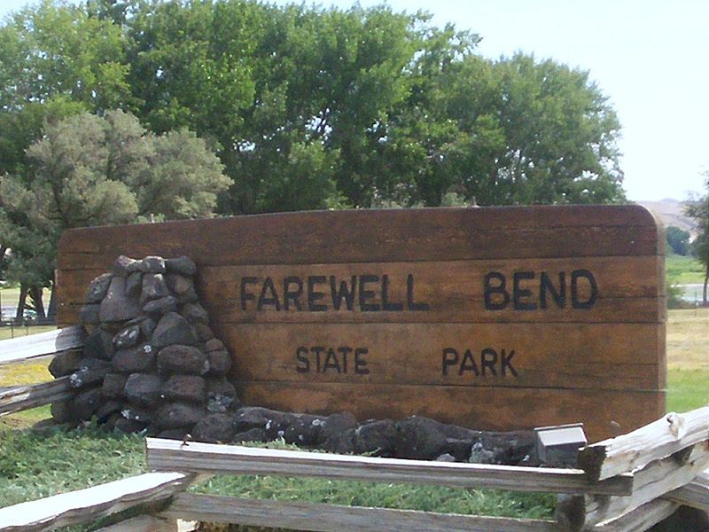 File:Oregon Farewell Bend.JPG