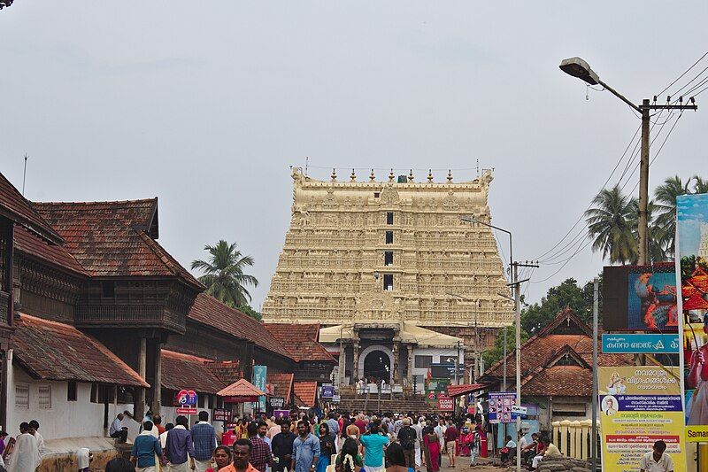 File:Padmanabhaswamy Temple Gopuram.jpg