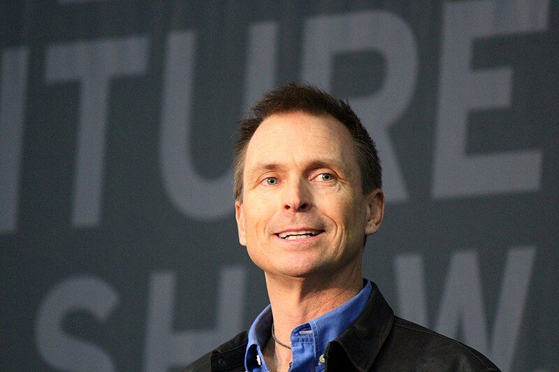 File:PhilKeoghanSDCC4Feb2015.jpg