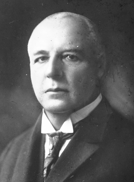 File:Premier Julian Nowak.png