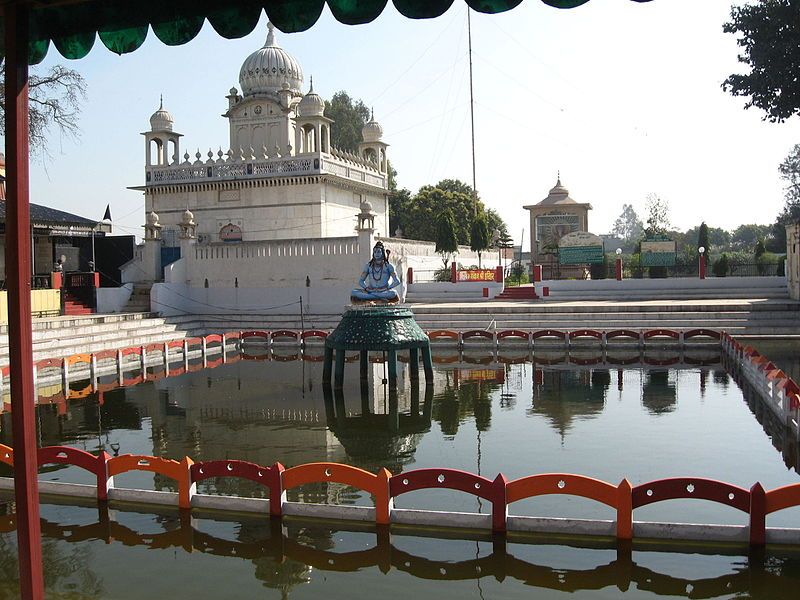 File:Sthaneshwar mahadev mandir.jpg