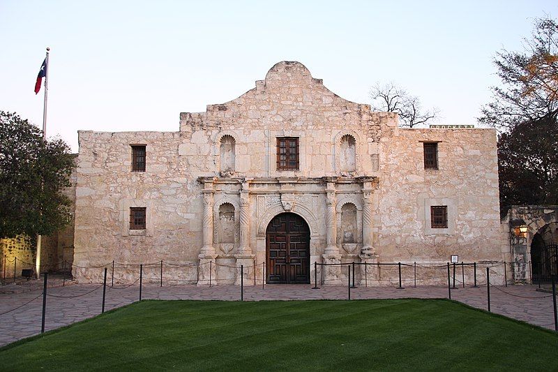 File:Alamo-0704.jpg