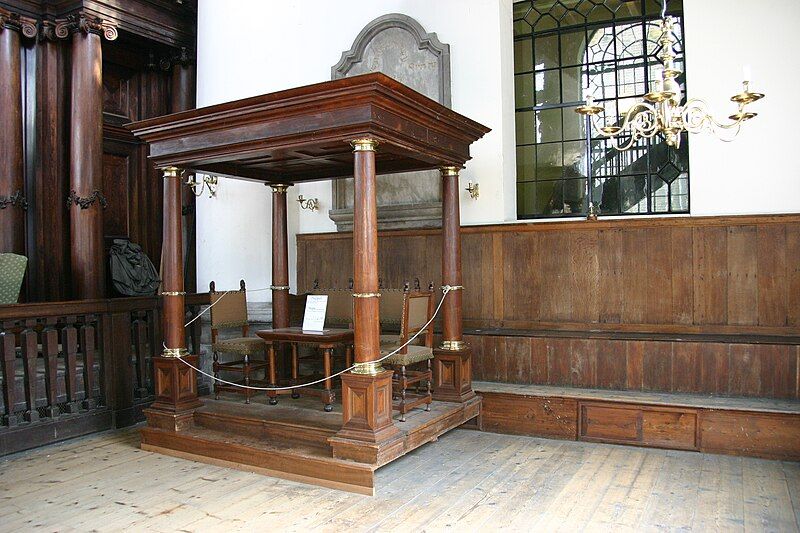 File:Amsterdam-3440-Portugiesische Synagoge-Traubaldachin-2008-gje.jpg