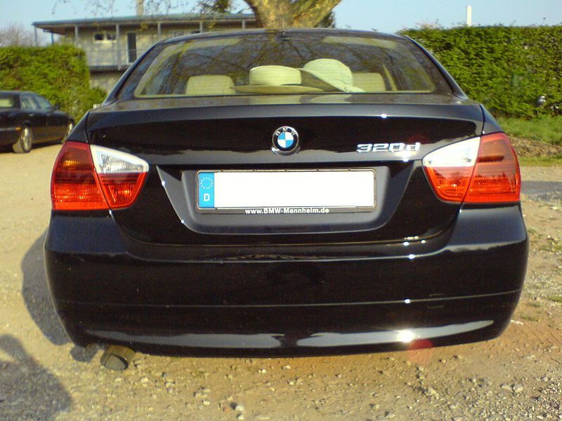 File:BMW 320d (3).jpg