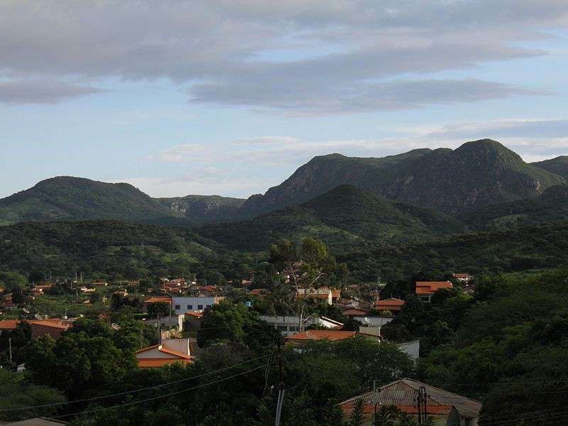 File:BOQUIRA.jpg