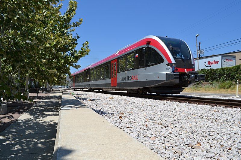 File:Cap Metro train.jpg