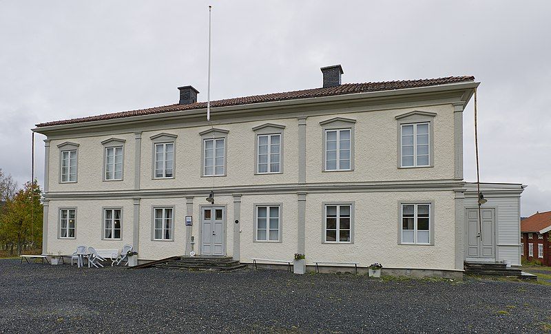 File:Huså herrgård.jpg