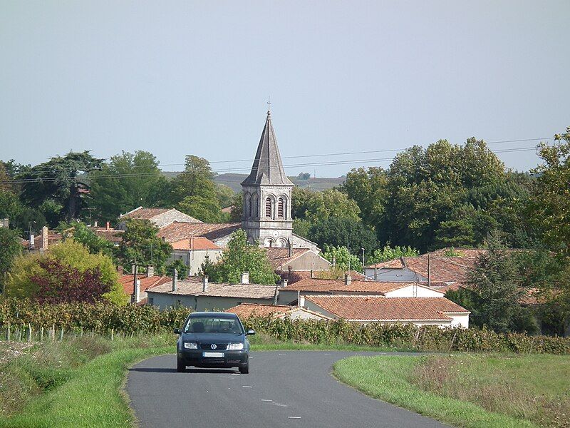 File:Jarnac-Champagne.jpg