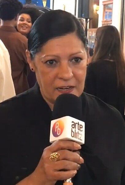 File:Luci Pereira.jpg