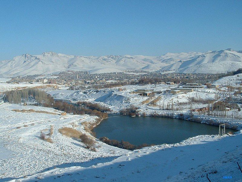 File:Mahabad-Dec 2006.JPG