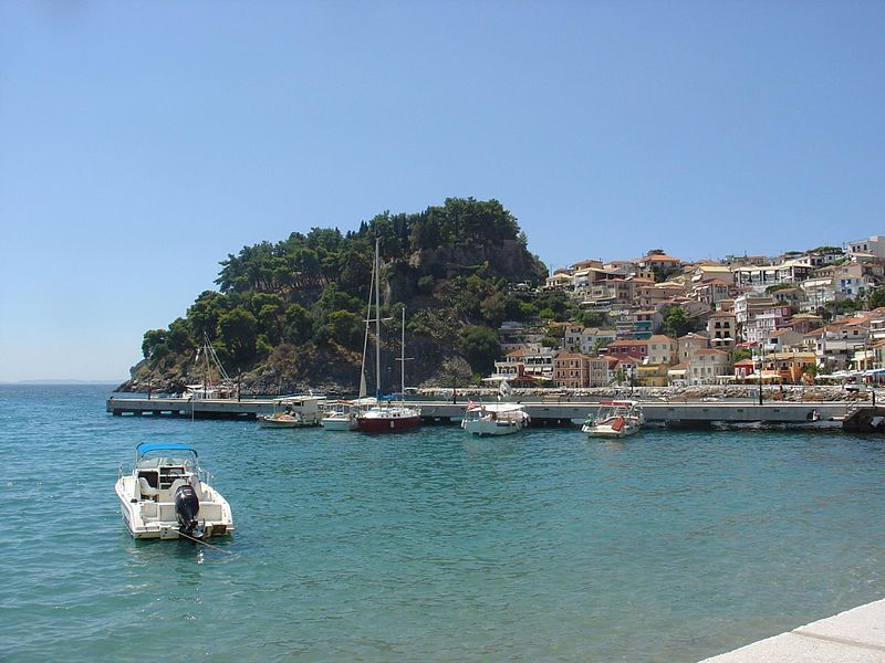 File:Parga2006a.JPG