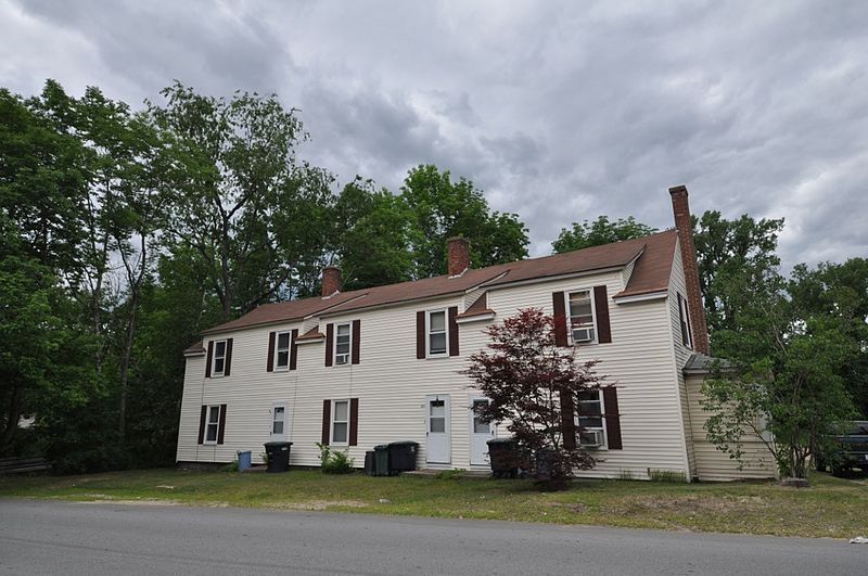 File:SouthbridgeMA AshlandMillTenement.jpg