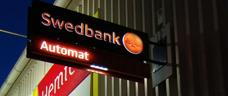 File:Swedbank Automat.jpg