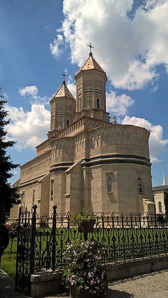 File:Three Hierarchs Iasi3.jpg