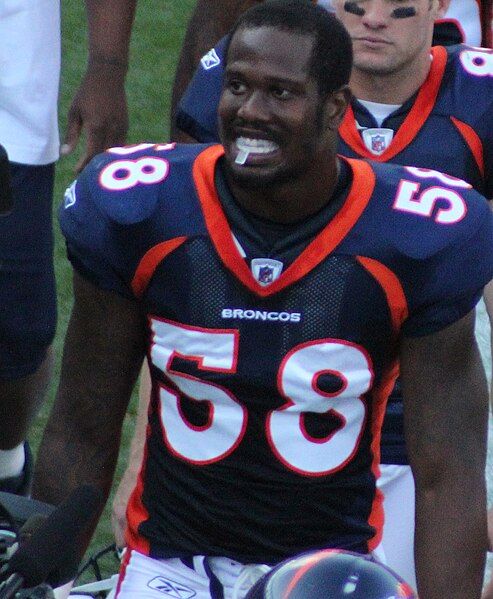 File:Von Miller (2011).jpg