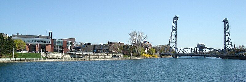 File:Welland Canal downtown.jpg