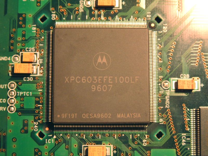 File:XPC603EFE100LF 01.jpg