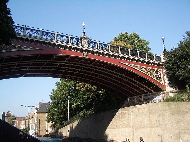 File:Archway Bridge 2005.jpg