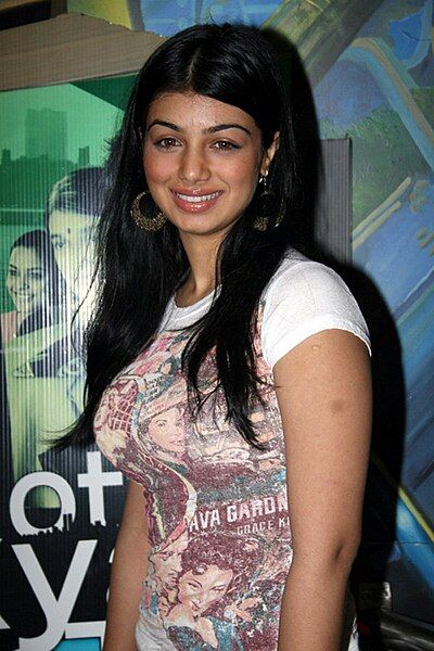 File:Ayesha Takia Aug-8th-2006.jpg