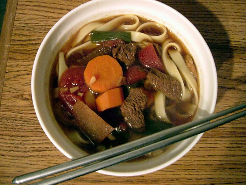 File:Beef noodle.JPG