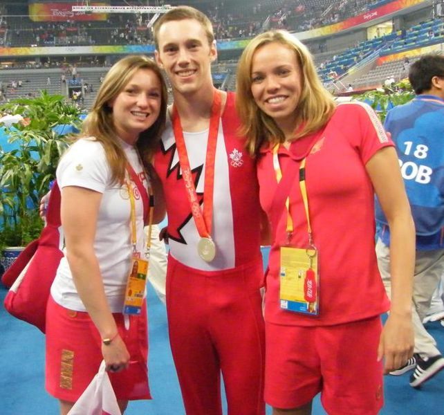 File:Canadian gymnasts.jpg