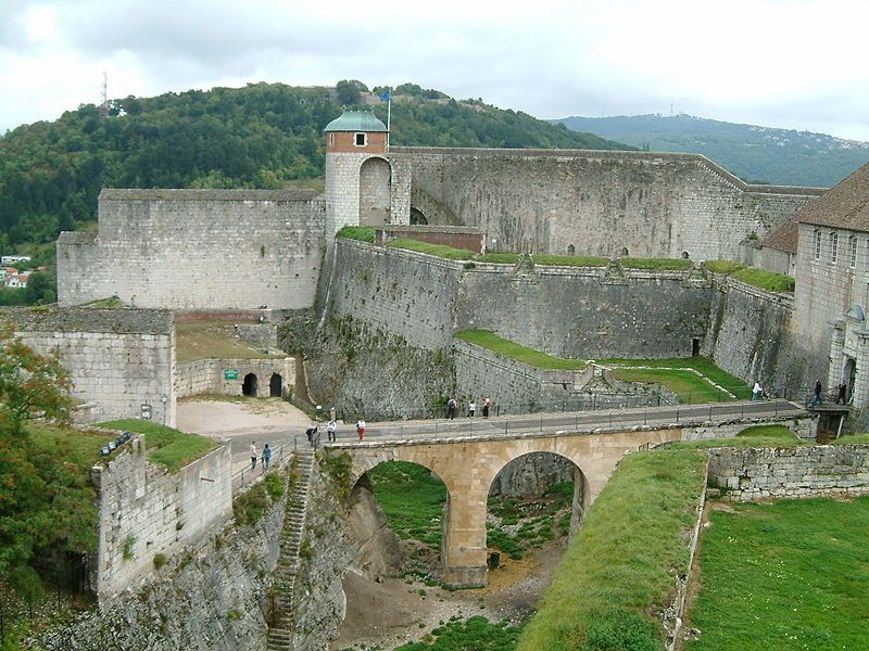 File:Citadelle Besancon.JPG