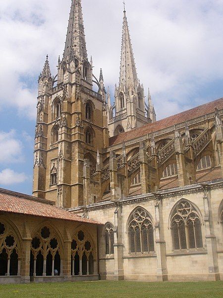 File:France-Bayonne-Cathedrale Sainte-Cecile.jpg