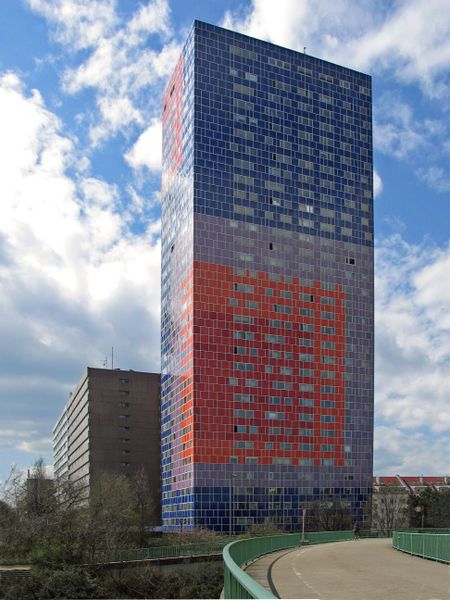 File:Herkulesbuilding.jpg