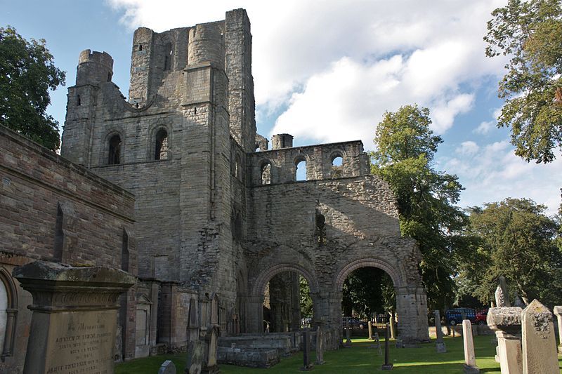 File:Kelso Abbey 012.jpg