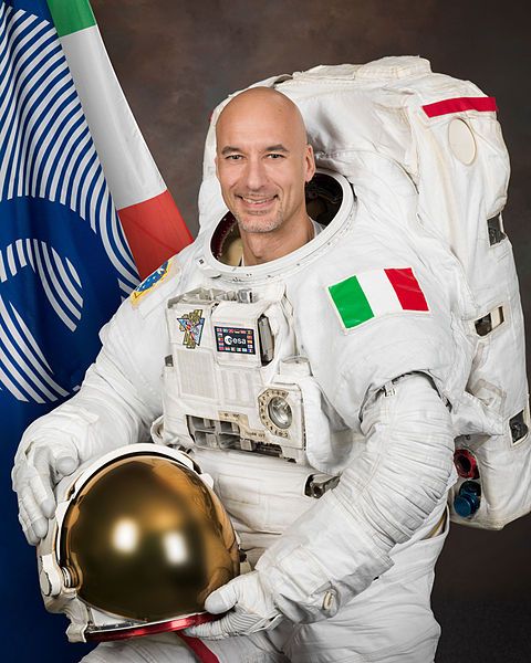 File:Luca Parmitano EMU.jpg